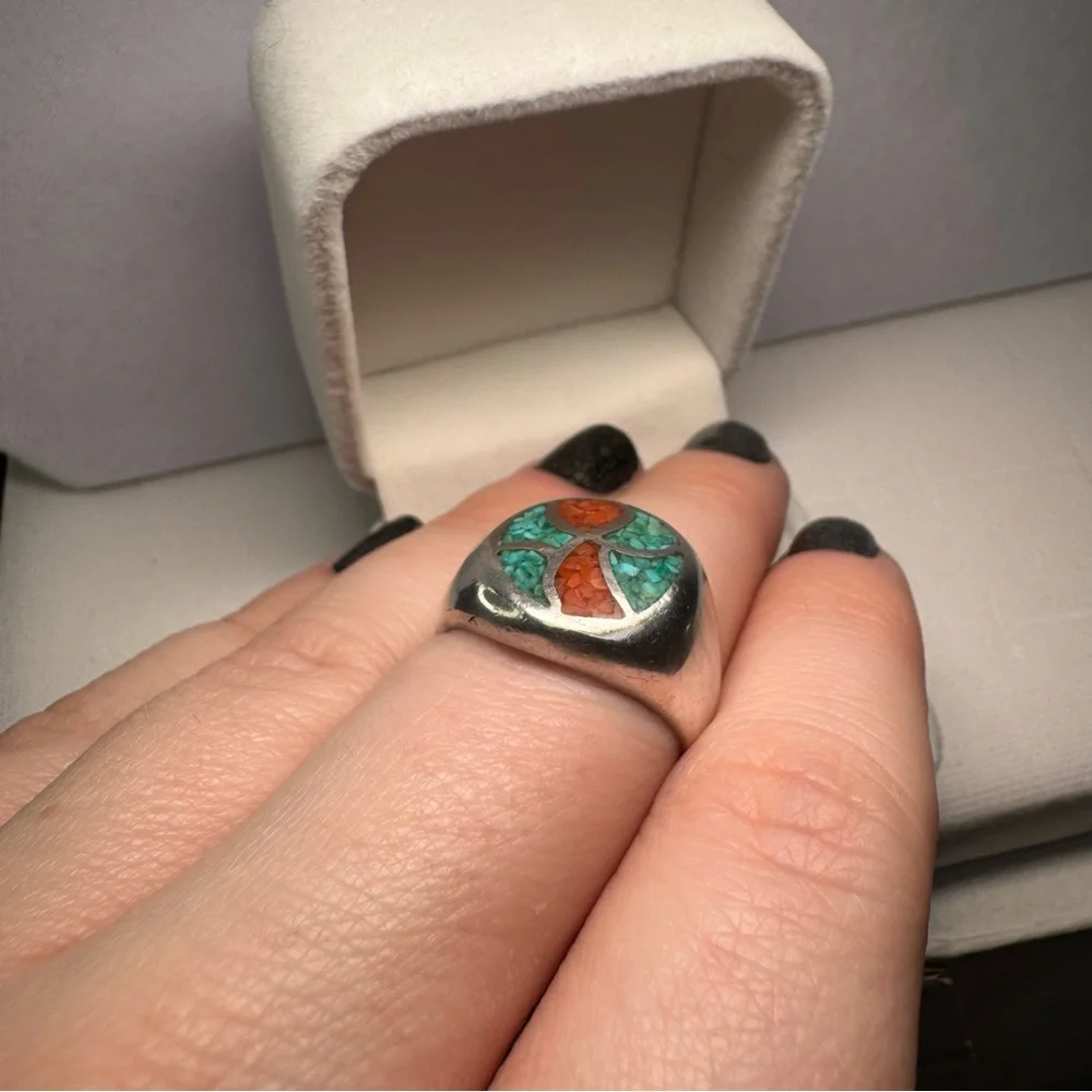 SIGNED CJ Vintage Navajo Turquoise Coral Inlay 925 Sterling Silver Ring Sz 9.75